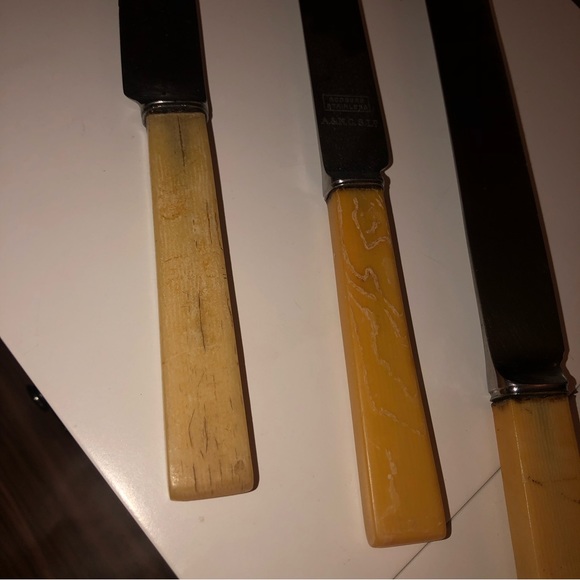 4 Vintage Bone Knives  Mosley/Mitchell/ Rogers - Picture 8 of 13